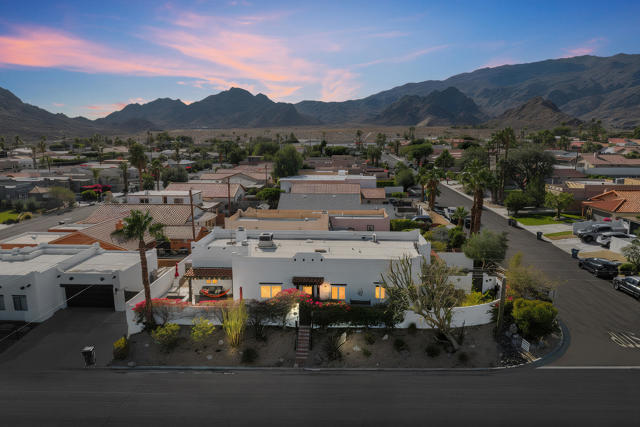 54510 Avenida Alvarado, La Quinta CA: https://media.crmls.org/mediaz/6d2a5abe-a314-4412-96ea-e95bd6ef3cfc.jpg