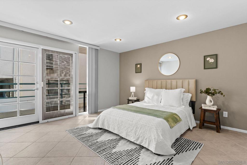 MLS #250045018SD image #17