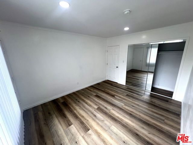 561 N Sweetzer Avenue, West Hollywood CA: https://media.crmls.org/mediaz/6d2b053f-2656-4a31-b4ed-c1a9ee96dba8.jpg