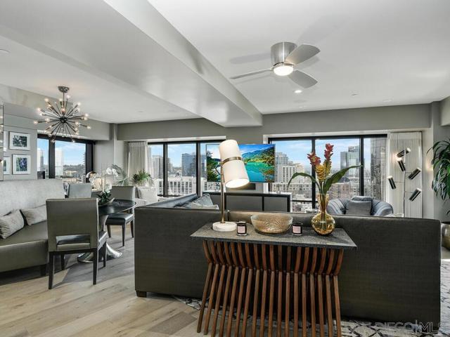 100 Harbor Drive, San Diego CA: https://media.crmls.org/mediaz/6d2b85e9-5c1c-4dda-9d8a-15bb016c3172.jpg