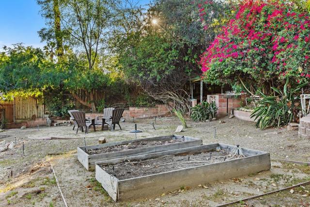 320 Beaumont Dr., Vista CA: https://media.crmls.org/mediaz/6d2c6ba5-9929-45e5-91eb-b4d2f5a368a5.jpg