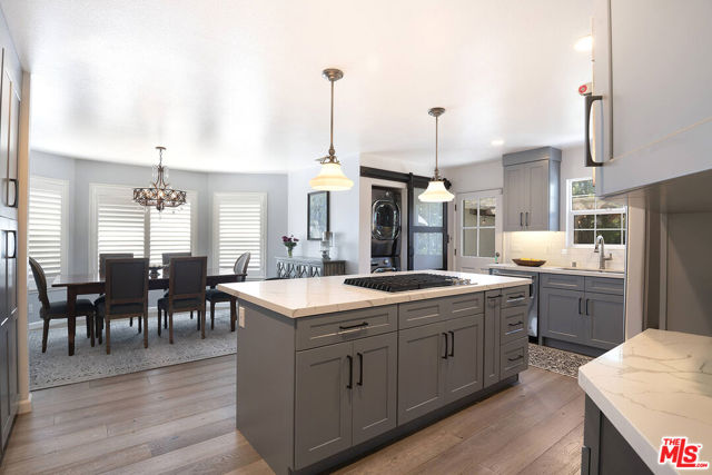 12713 Stanwood Drive, Los Angeles CA: https://media.crmls.org/mediaz/6d2cfb3b-f068-472e-961f-e17fb94a12b6.jpg