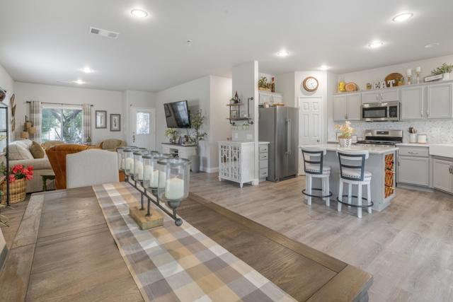 Image 7 of 27 For 64279 Eagle Mountain Avenue