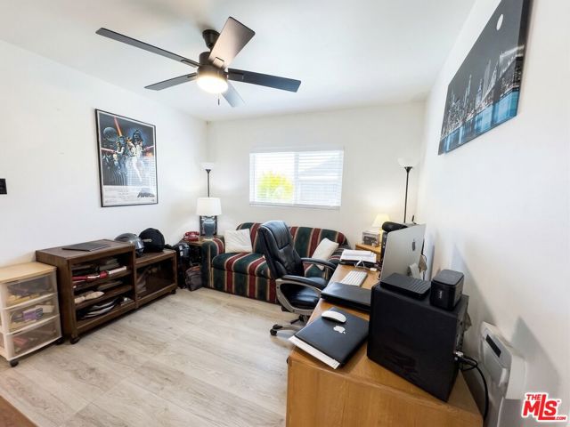 Image 13 of 22 For 3223 Perlita Avenue