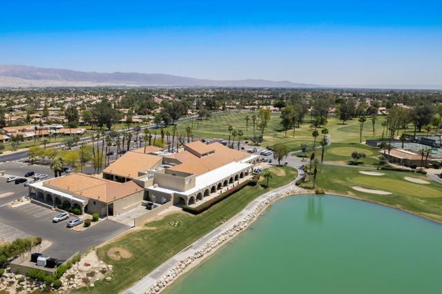 77361 Preston Trail, Palm Desert CA: https://media.crmls.org/mediaz/6d2e88ef-a44d-400a-a35f-65e9c8c558e8.jpg