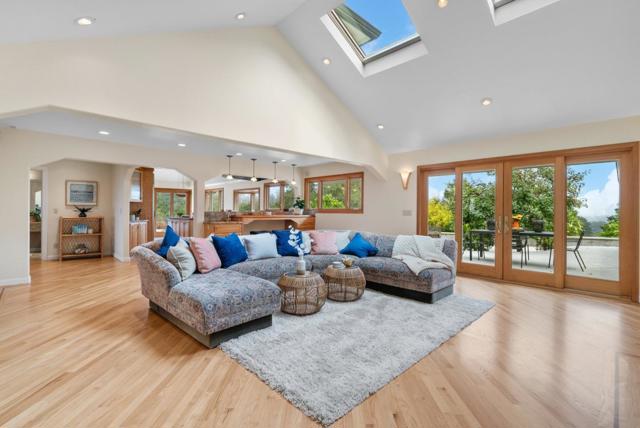 900 E Bel Mar Drive, La Selva Beach CA: https://media.crmls.org/mediaz/6d2fe4ae-e41e-4881-b2b5-7fefb6df2a67.jpg
