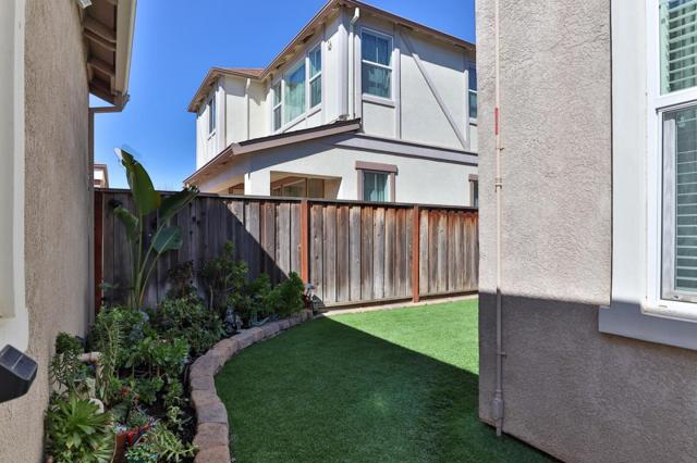 16752 San Clemente Lane, Morgan Hill CA: https://media.crmls.org/mediaz/6d2ffa4e-faaa-41c6-aebc-2b04d41b947c.jpg