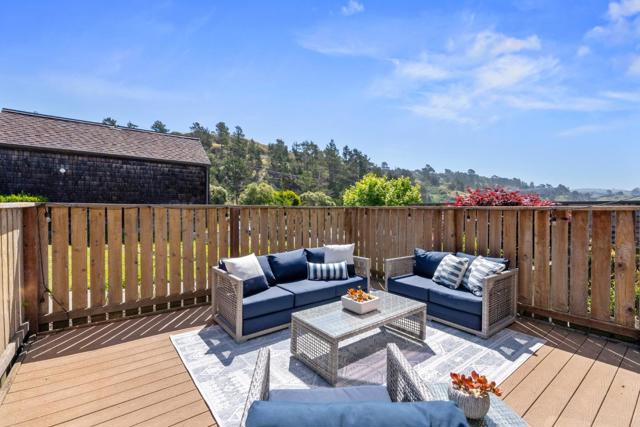 278 Beachview Avenue, Pacifica CA: https://media.crmls.org/mediaz/6d30299a-970f-47b0-8d08-6bd78bade4b9.jpg
