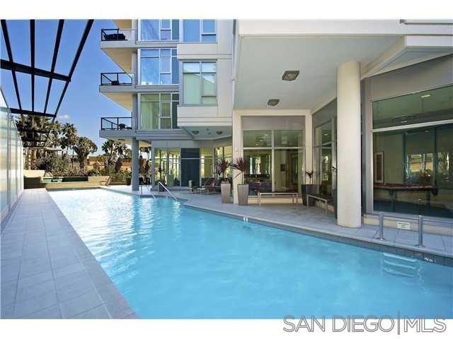 1441 9Th Ave, San Diego CA: https://media.crmls.org/mediaz/6d305491-f12d-40b0-b83d-33c4a39a2462.jpg