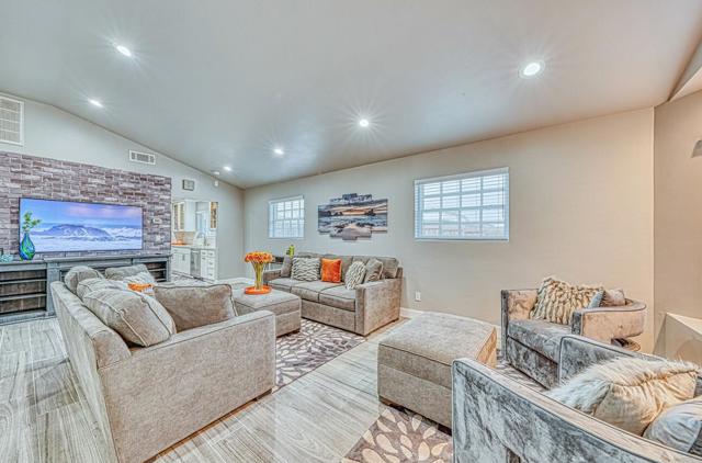 7550 Sandholdt Road, Moss Landing CA: https://media.crmls.org/mediaz/6d3297aa-10c9-4ef1-892b-a201d2dd85b4.jpg