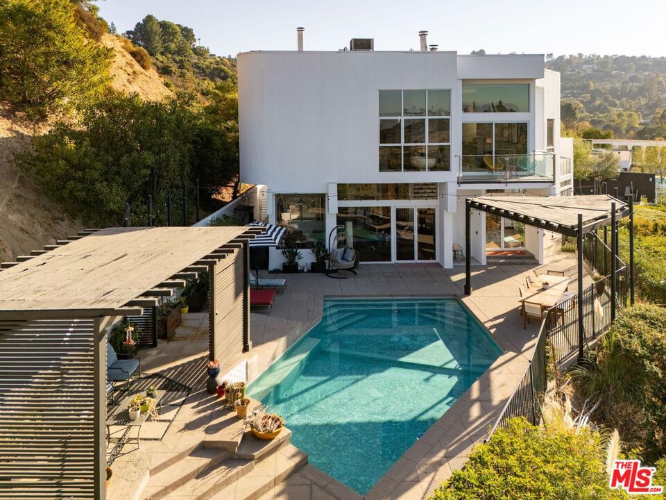 3778 Sheridge DriveSherman Oaks img 4