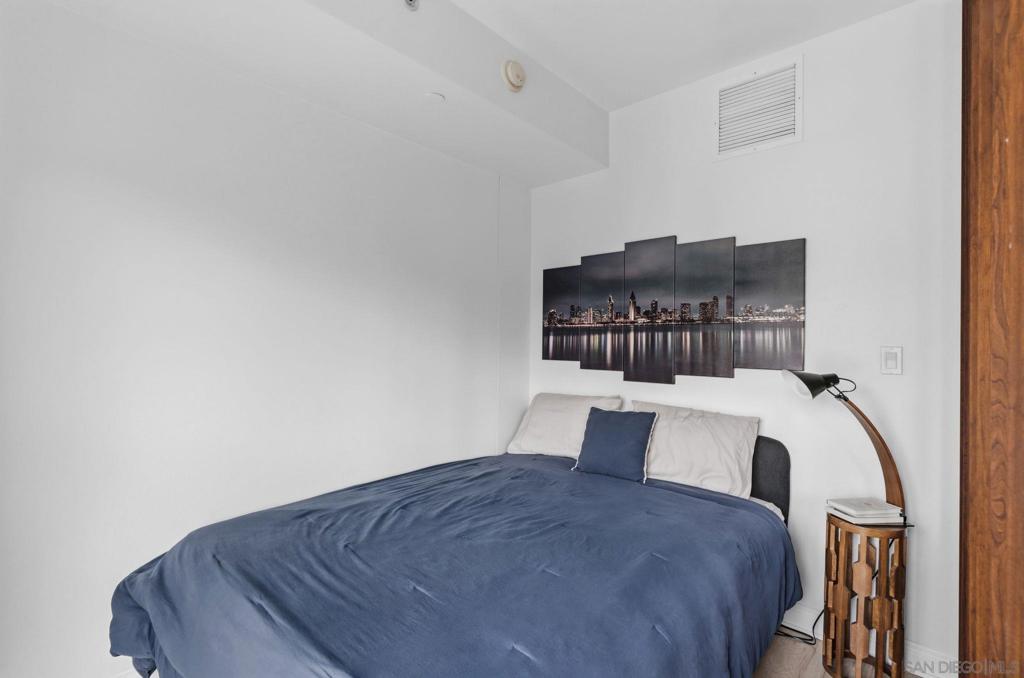 550 15th St - photo 8