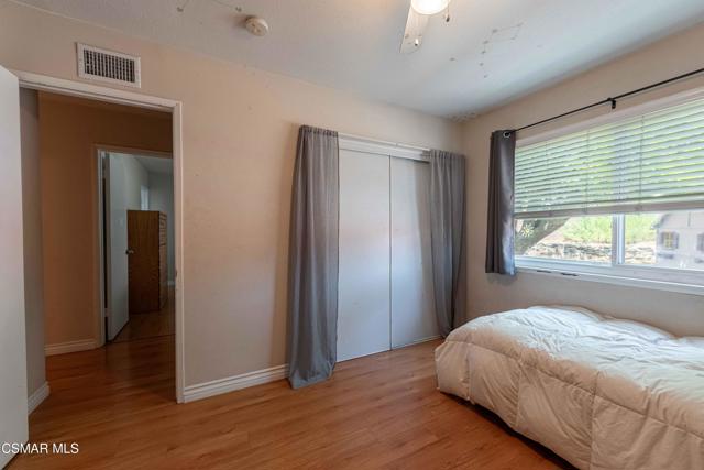4894 Muirwood Court, Simi Valley CA: https://media.crmls.org/mediaz/6d33bb9c-7fd2-4f6f-898b-cab01f199920.jpg