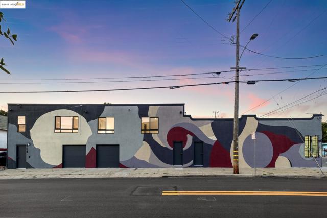 904 41st St, Oakland CA: https://media.crmls.org/mediaz/6d3445ce-69e4-4085-a23d-950db4987f93.jpg