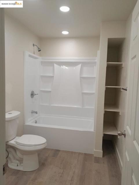 127 E 6th, Tracy CA: https://media.crmls.org/mediaz/6d3574c2-af9c-471f-924e-d44836b6f352.jpg