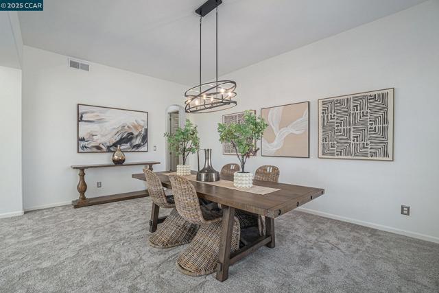 2029 Fitzgerald Way, Brentwood CA: https://media.crmls.org/mediaz/6d35a546-f9b2-4c9f-90ef-cd5abbe287bd.jpg