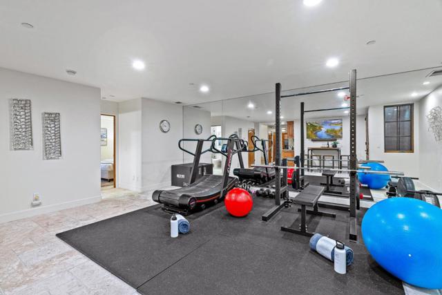 11860 Francemont Drive, Los Altos Hills CA: https://media.crmls.org/mediaz/6d381eb0-7667-4761-ac48-44029ae7eb53.jpg