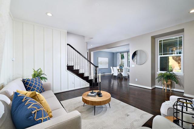 15504 Paseo Del Sur, San Diego CA: https://media.crmls.org/mediaz/6d387dad-8a3f-43fe-a17e-a8027c39ac11.jpg