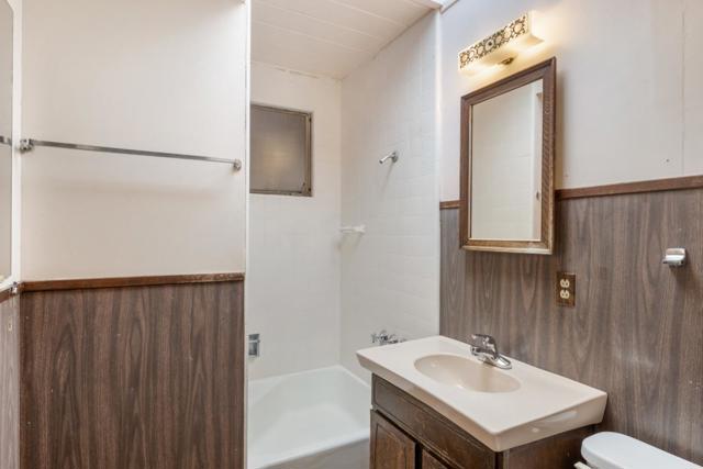3728 Carlson Circle, Palo Alto CA: https://media.crmls.org/mediaz/6d397de1-af9d-44fe-a017-82421d16a322.jpg