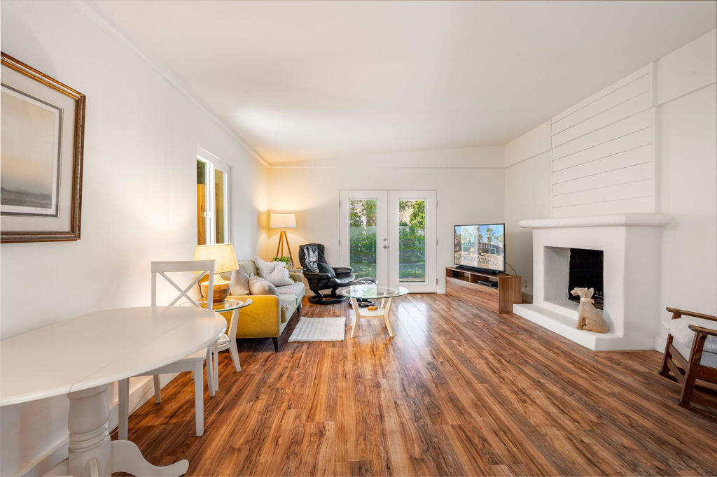 MLS #219133619DA img 6