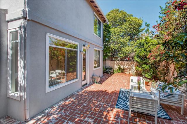 205 Houghton Street, Mountain View CA: https://media.crmls.org/mediaz/6d3adefc-15be-4ff2-9c01-3cee52f37973.jpg
