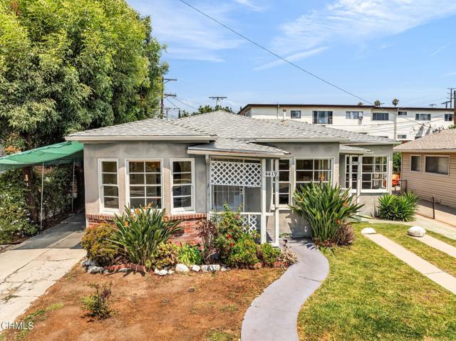 4419 4419 1/2 Corliss Street, Los Angeles CA: https://media.crmls.org/mediaz/6d3ce030-e9a0-4ea0-8b9a-132eed576985.jpg
