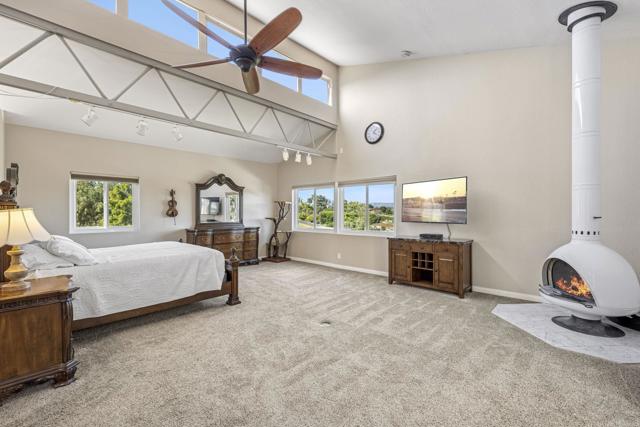Detail Gallery Image 24 of 53 For 3016 Alta Vista Dr, Fallbrook,  CA 92028 - 3 Beds | 3/1 Baths