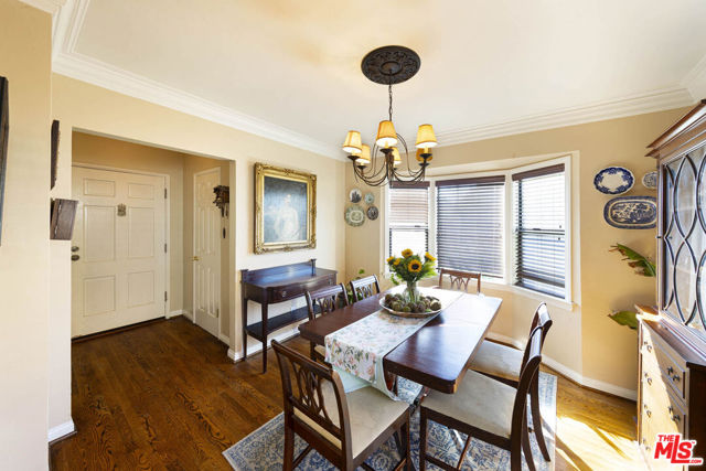 532 N San Marino Avenue, San Gabriel CA: https://media.crmls.org/mediaz/6d3dd06c-7de5-4b1f-9fec-c0ad5eafaff6.jpg