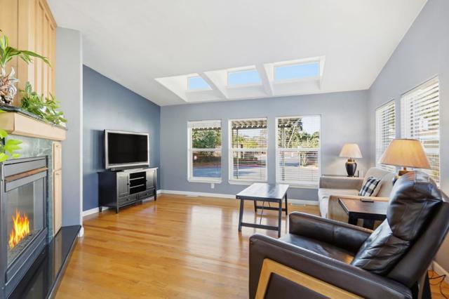 125 N Mary Avenue, Sunnyvale CA: https://media.crmls.org/mediaz/6d3e275e-4281-46e6-9c28-a402865101f9.jpg