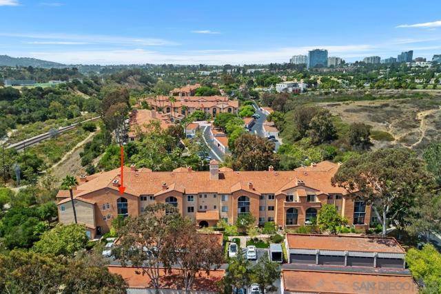 7190 Shoreline Dr, San Diego CA: https://media.crmls.org/mediaz/6d3e60aa-5c1f-4bd8-b5ee-503dc3ee5b34.jpg