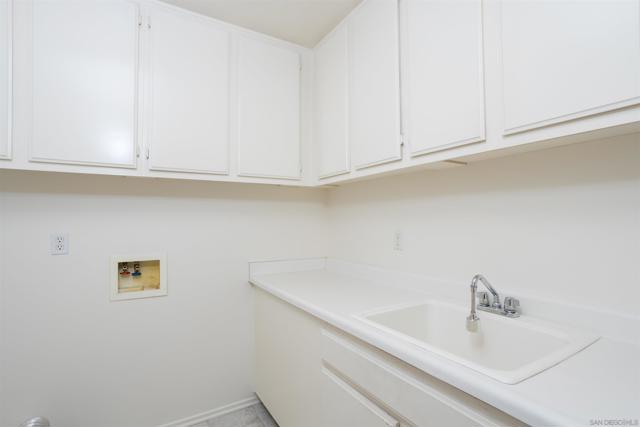 2168 Pointe Parkway, Spring Valley CA: https://media.crmls.org/mediaz/6d3ea0af-3deb-4131-be2a-b3a56c574f1f.jpg