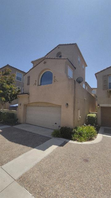 1446 Caminito Sardinia, Chula Vista CA: https://media.crmls.org/mediaz/6d3ed762-3279-434a-8352-8fd9a213b5e5.jpg