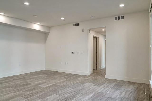 330 Riesling Avenue, Milpitas CA: https://media.crmls.org/mediaz/6d3ff337-1b89-4ec3-815b-79c2efc206cb.jpg