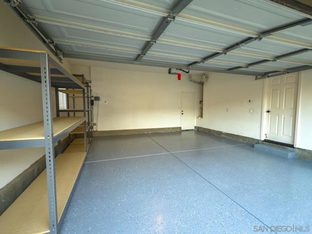 551 Dundee Ln, San Marcos CA: https://media.crmls.org/mediaz/6d406c8b-43f1-4f24-9857-b0a3645eae81.jpg