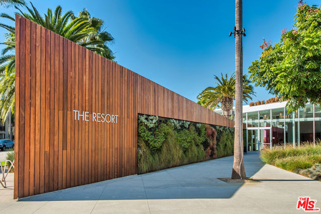 13044 Pacific, Playa Vista CA: https://media.crmls.org/mediaz/6d408471-7b9f-48fd-8bdd-f3787f6057c0.jpg