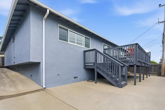 439 Yellowstone Drive, South San Francisco CA: https://media.crmls.org/mediaz/6d4148b7-0574-4ed7-afda-05870cc9ed1b.jpg