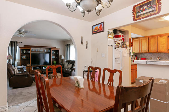 733 N M Street, Oxnard CA: https://media.crmls.org/mediaz/6d43cba2-4b4e-486b-ad7b-0a881fe8f14c.jpg