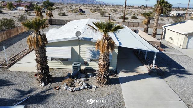 2577 Sorrel Avenue, Thermal CA: https://media.crmls.org/mediaz/6d44b254-10aa-43d4-8d93-2c0e864a9183.jpg