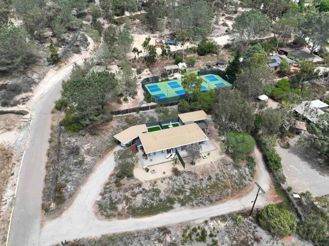 3856 Via Del Mar, San Diego CA: https://media.crmls.org/mediaz/6d455e33-fbe2-4841-9f0b-6946e14bd765.jpg