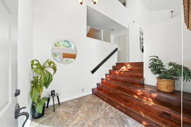 Detail Gallery Image 6 of 51 For 4532 Villas Dr, Bonita,  CA 91902 - 3 Beds | 2/1 Baths