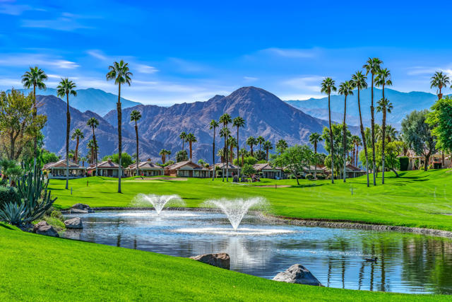 76788 Kybar Road, Palm Desert CA: https://media.crmls.org/mediaz/6d465c3d-afc5-454b-a065-7e541a0fdc74.jpg