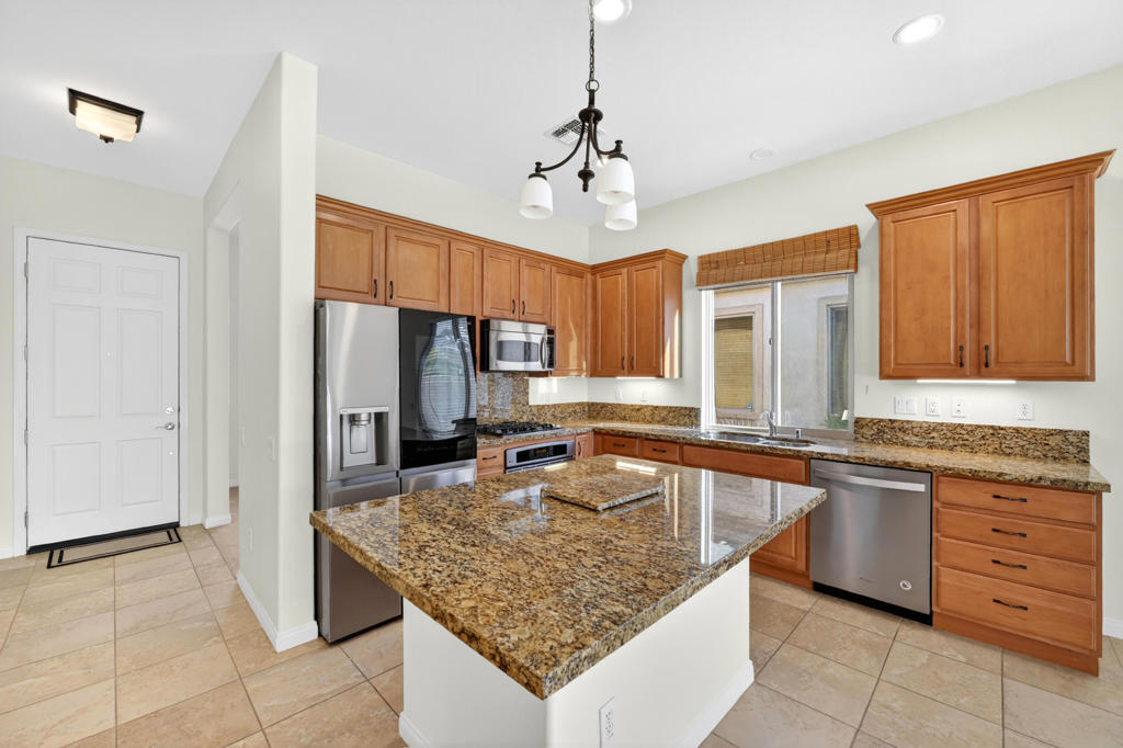 MLS #219139931DA image #1