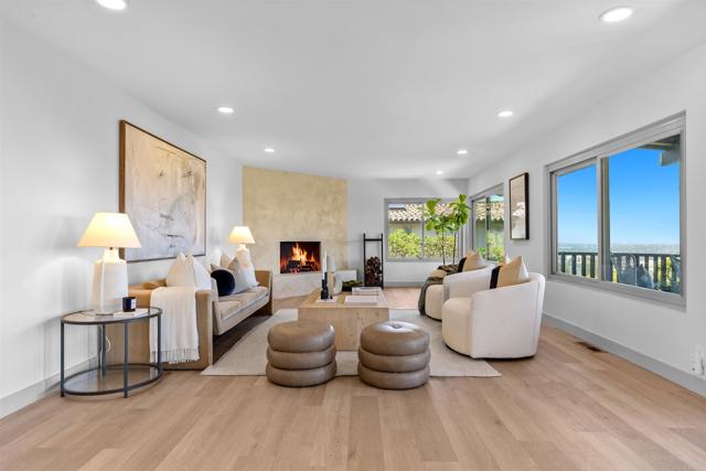 5740 Daffodil Lane, San Diego CA: https://media.crmls.org/mediaz/6d48a6f7-0577-44a3-8dbf-c1560b577db3.jpg
