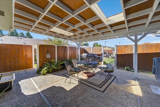 221 Tapadero Street, Salinas CA: https://media.crmls.org/mediaz/6d497382-2153-4b91-871a-e256a097298a.jpg