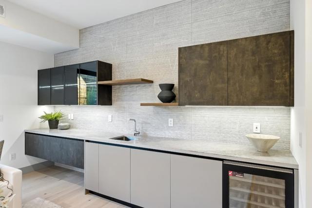 1127 Hillslope Place, Los Altos CA: https://media.crmls.org/mediaz/6d4995cb-2985-456a-8b3a-0c0e2da2b32d.jpg