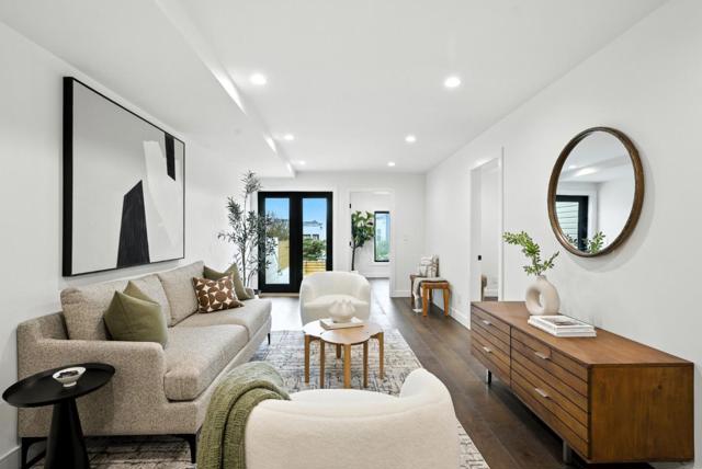 651 41st Avenue, San Francisco CA: https://media.crmls.org/mediaz/6d4afe3a-76ef-48ea-acfb-23e02b981d16.jpg