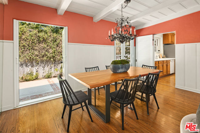 11345 Denair Street, Los Angeles CA: https://media.crmls.org/mediaz/6d4b4c7b-946d-4160-b70e-dac7d8555f59.jpg