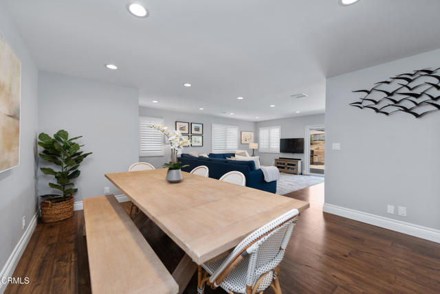 Detail Gallery Image 6 of 34 For 1525 Lyndhurst Ave, Camarillo,  CA 93010 - 4 Beds | 2/1 Baths