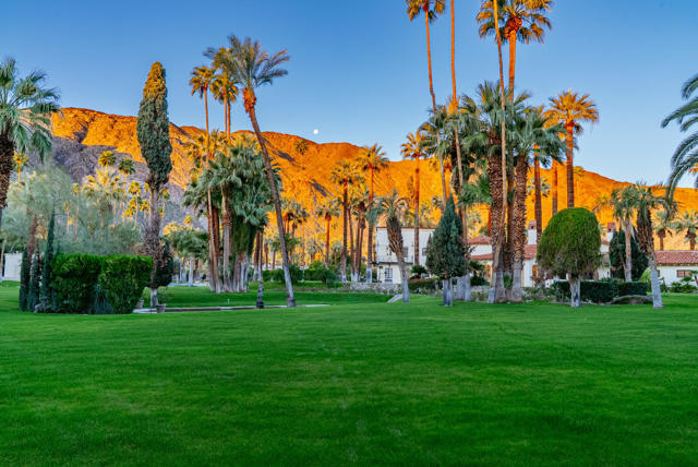 457 W Hermosa Place, Palm Springs, CA 92262