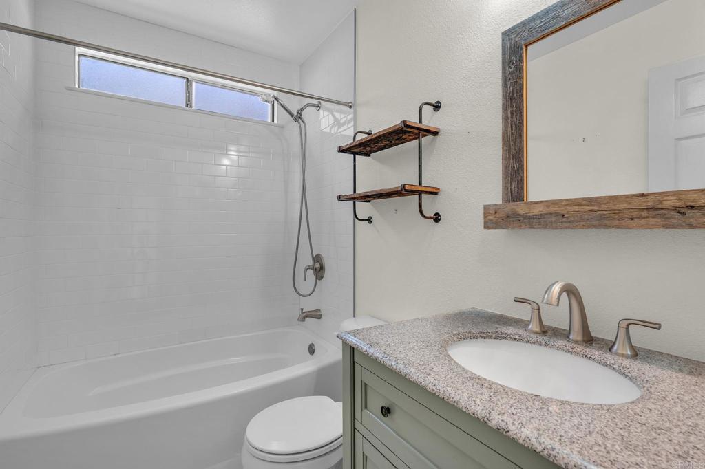 3036 Avenida Christina - photo 13